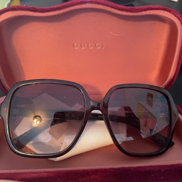 Gucci Sunglasses - Picture 5 of 5
